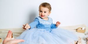 robe-de-princesse-bebe